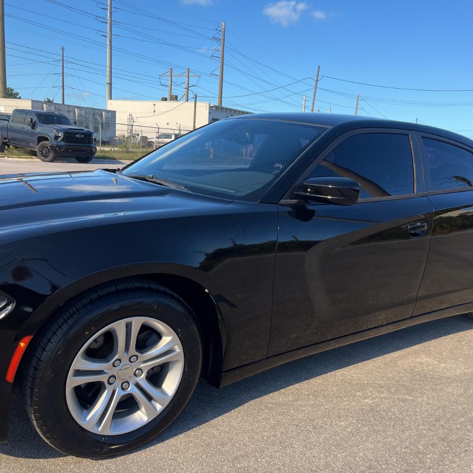 Dodge Charger 4dr Sdn SE RWD 2016