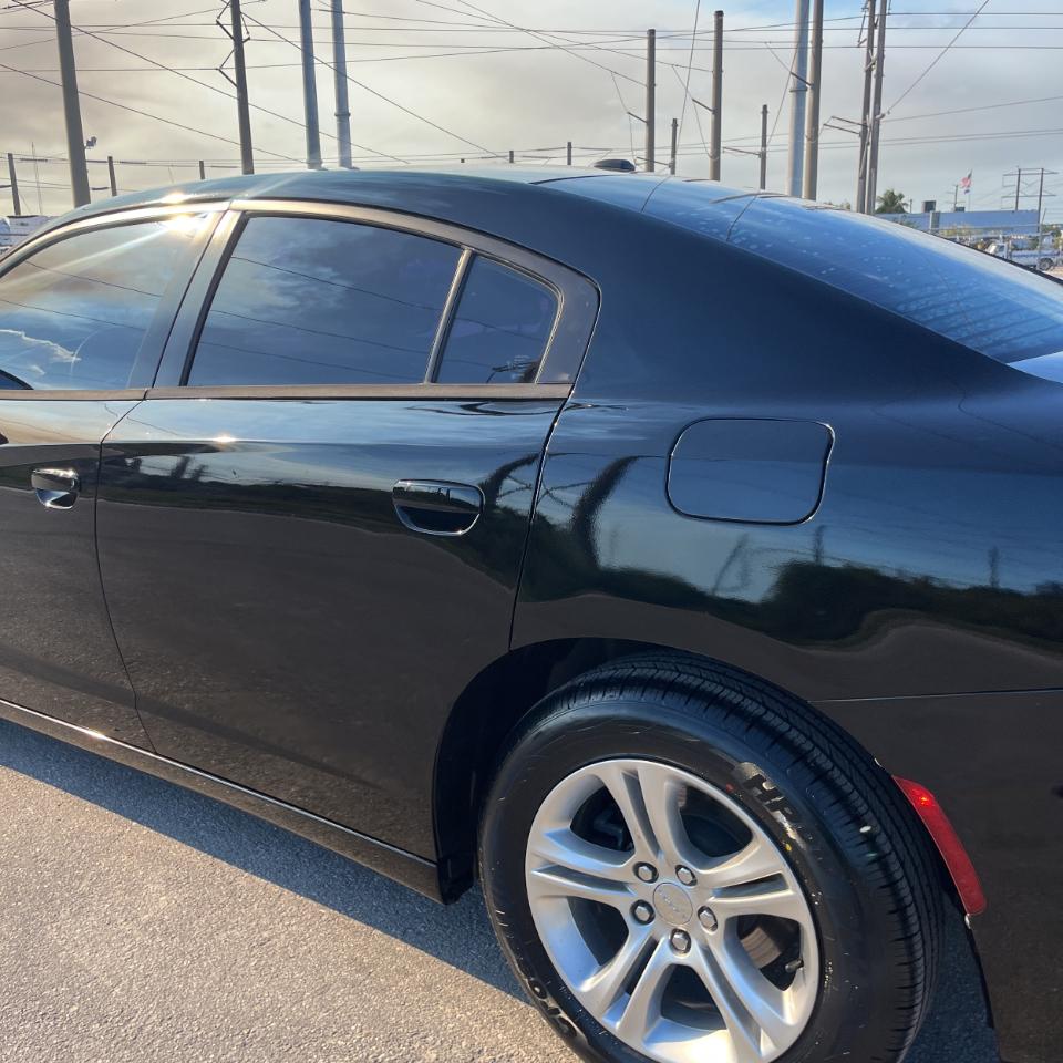 Dodge Charger 4dr Sdn SE RWD 2016
