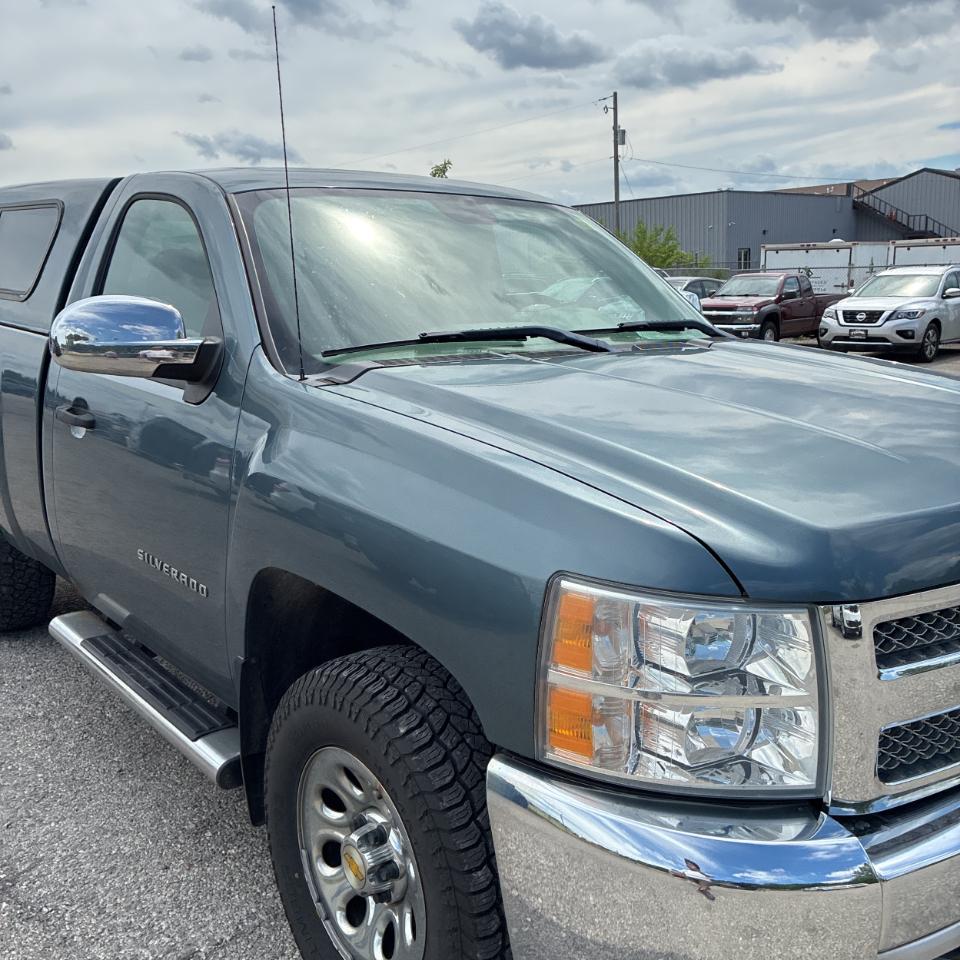Chevrolet Silverado 1500 4WD Reg Cab 119.0" Work Truck 2012