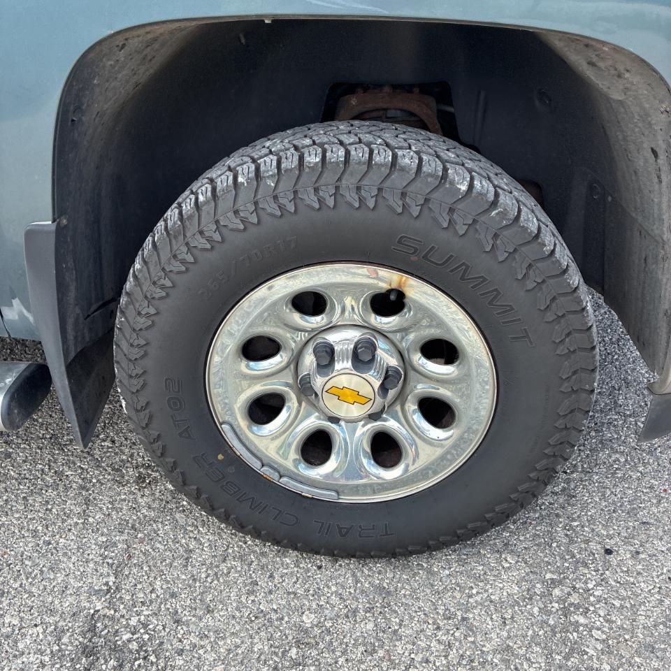 Chevrolet Silverado 1500 4WD Reg Cab 119.0" Work Truck 2012