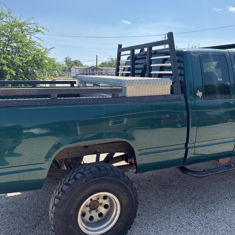 Chevrolet C/K 1500 Ext Cab 141.5" WB 4WD 1998