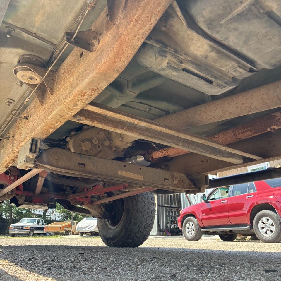 Chevrolet C/K 1500 Ext Cab 141.5" WB 4WD 1998