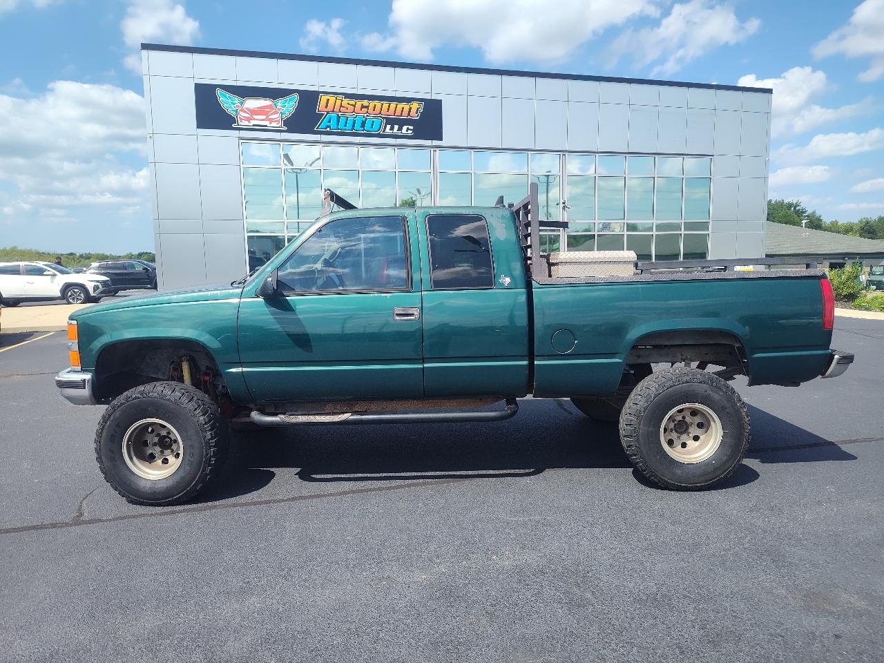 Chevrolet C/K 1500 Ext Cab 141.5" WB 4WD 1998