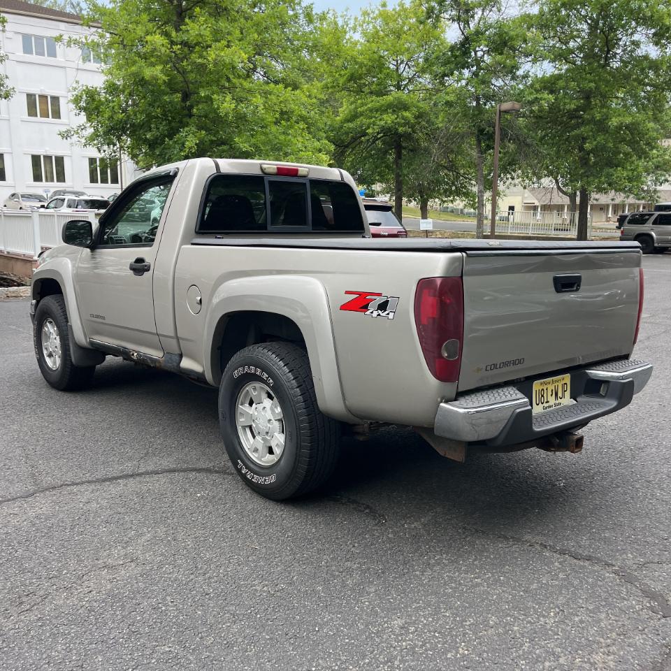 Chevrolet Colorado Reg Cab 111.2" WB 4WD Z71 2004