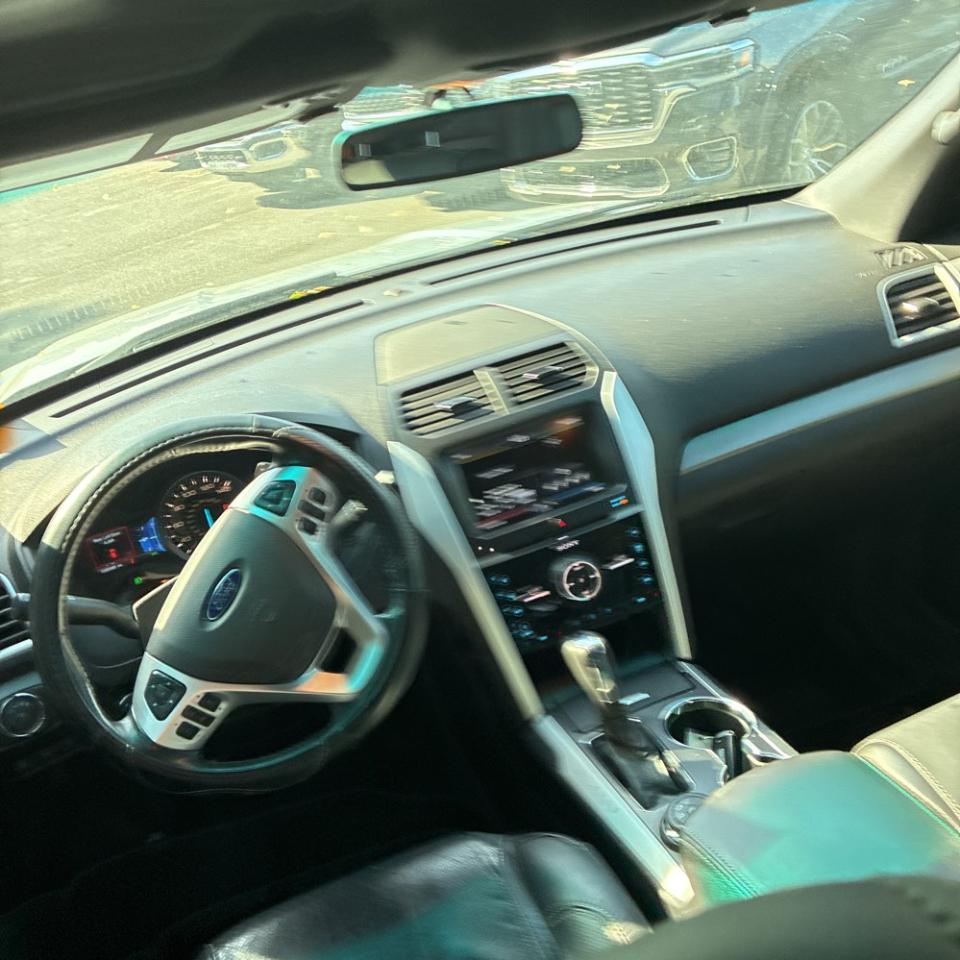 Ford Explorer 4WD 4dr Sport 2014