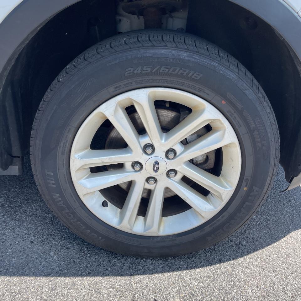 Ford Explorer 4WD 4dr Base 2015