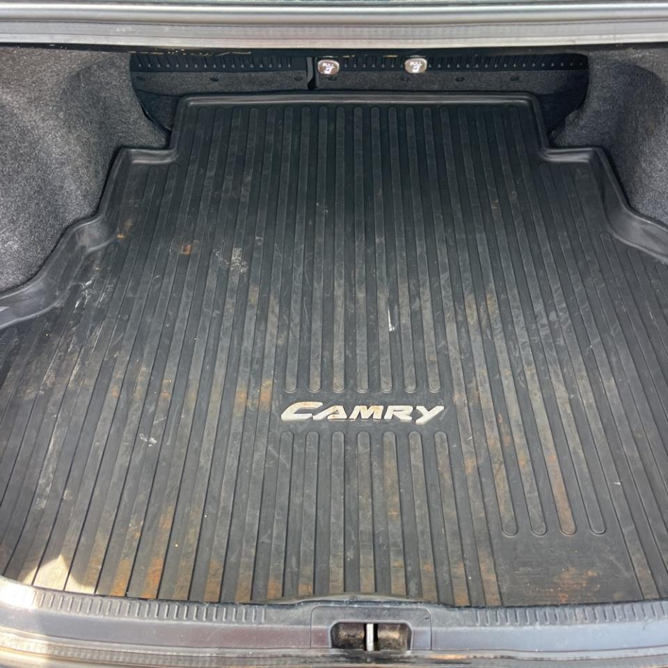 Toyota Camry XLE Auto (Natl) 2017