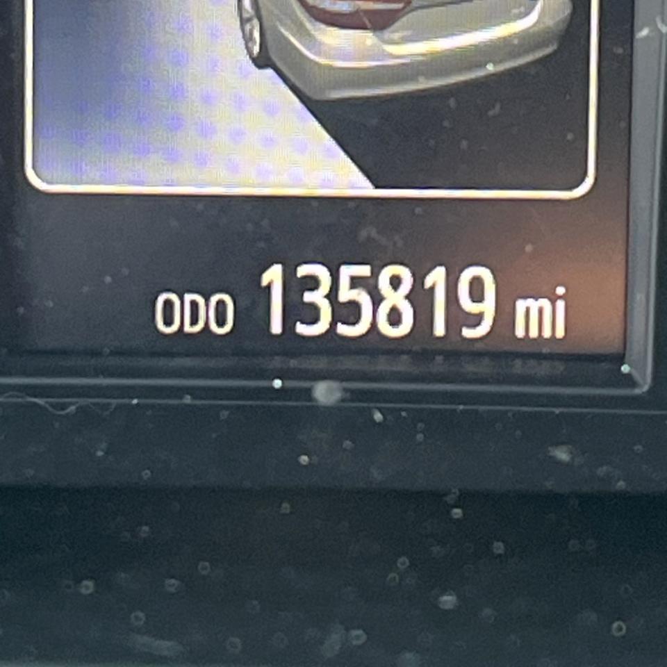 Toyota Camry XLE Auto (Natl) 2017