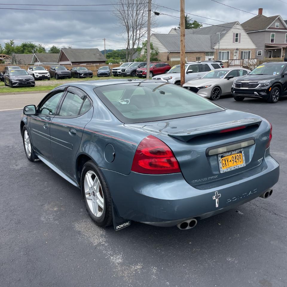 Pontiac Grand Prix 4dr Sdn GT 2006