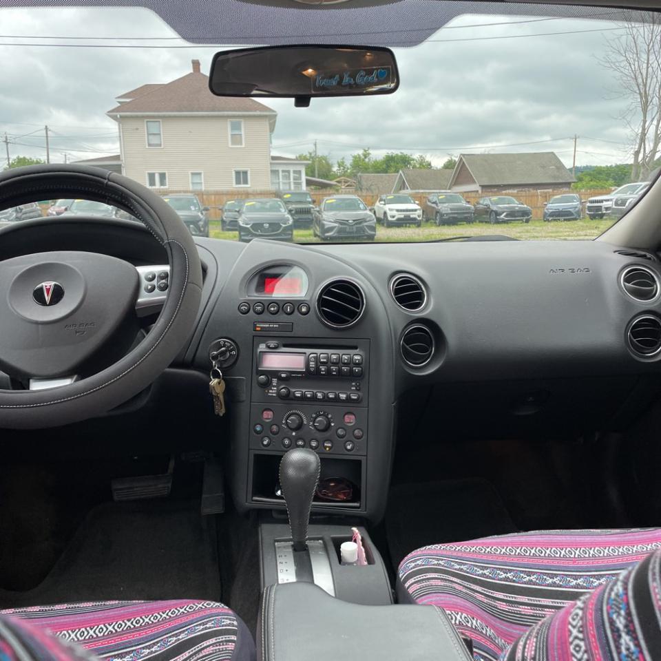 Pontiac Grand Prix 4dr Sdn GT 2006