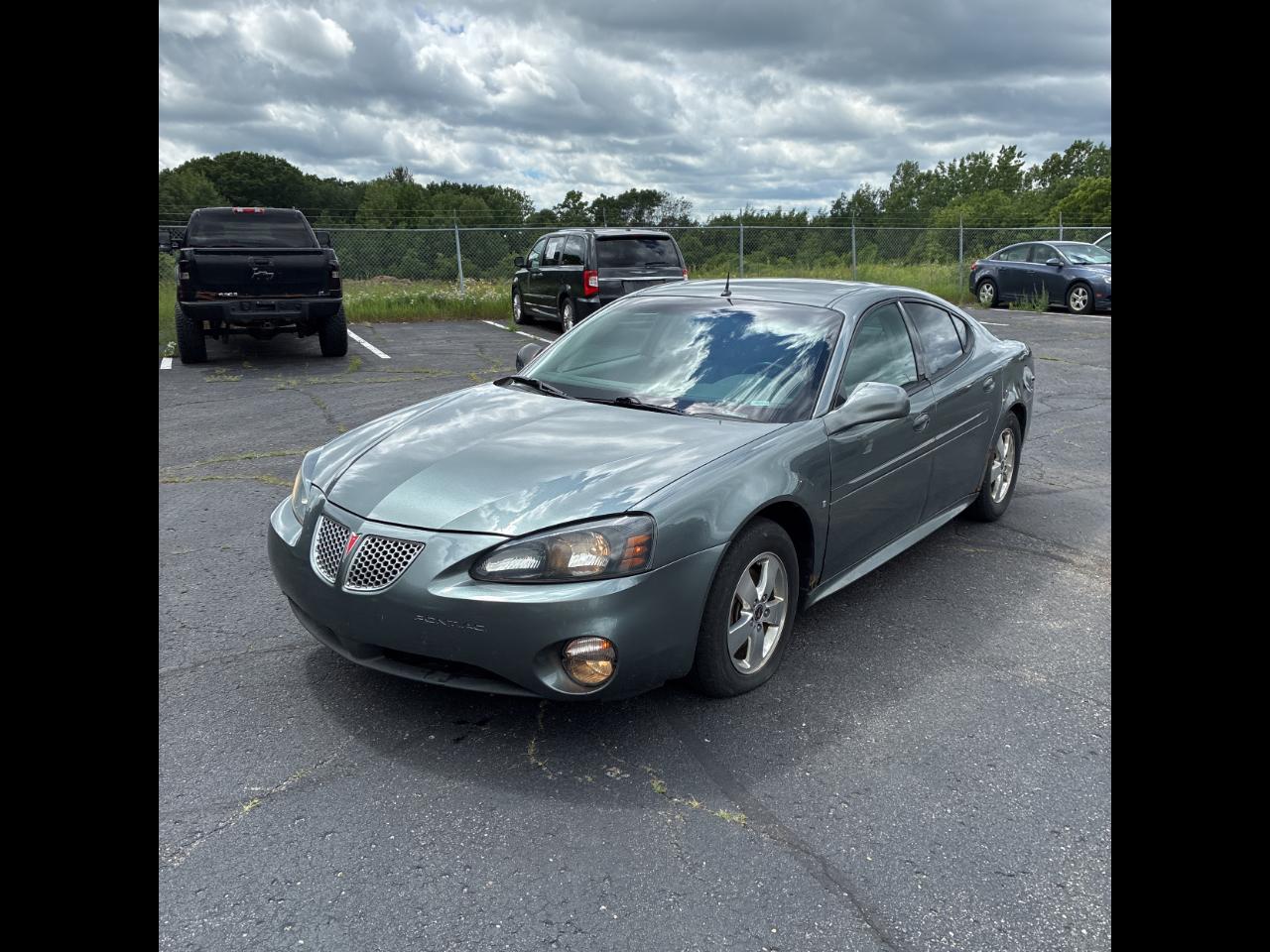 Pontiac Grand Prix 4dr Sdn GT 2005