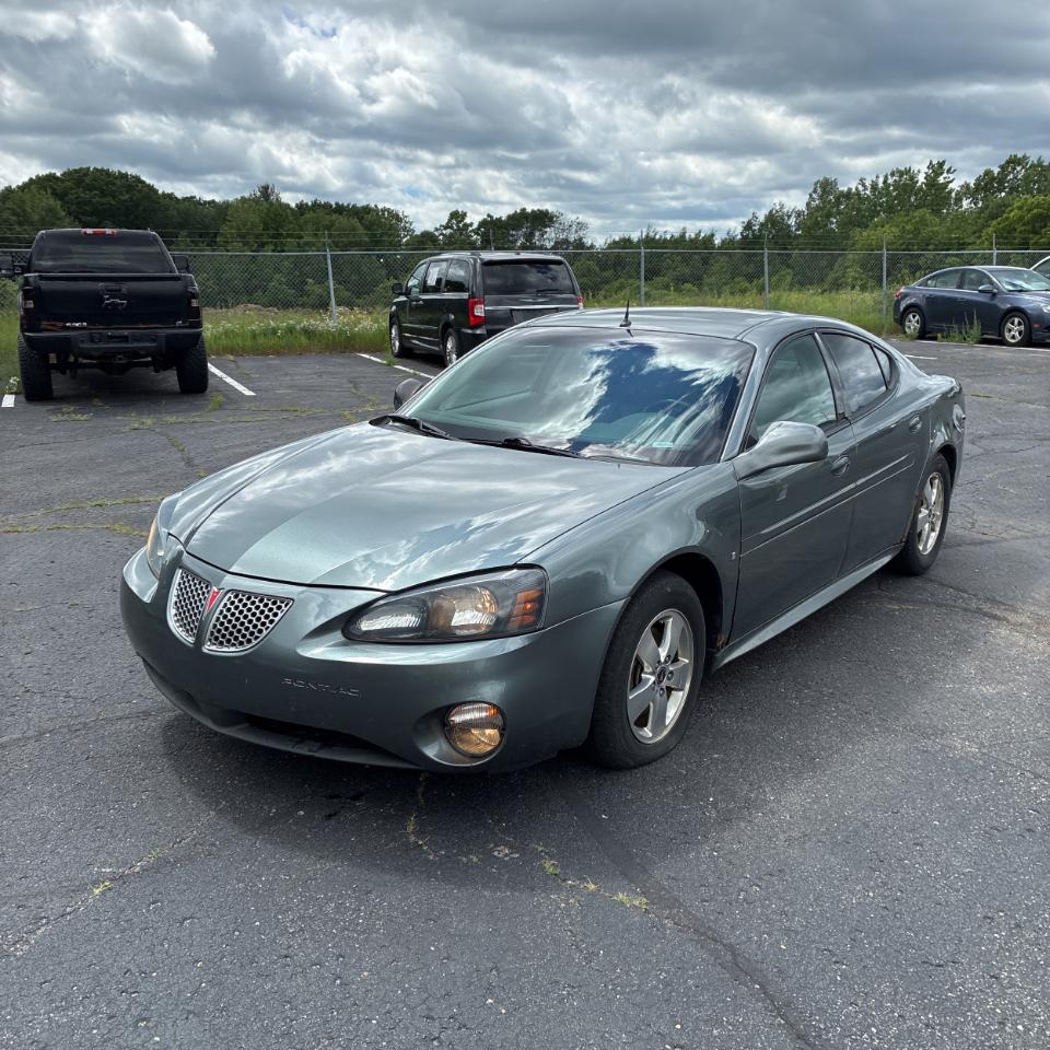 Pontiac Grand Prix 4dr Sdn GT 2005