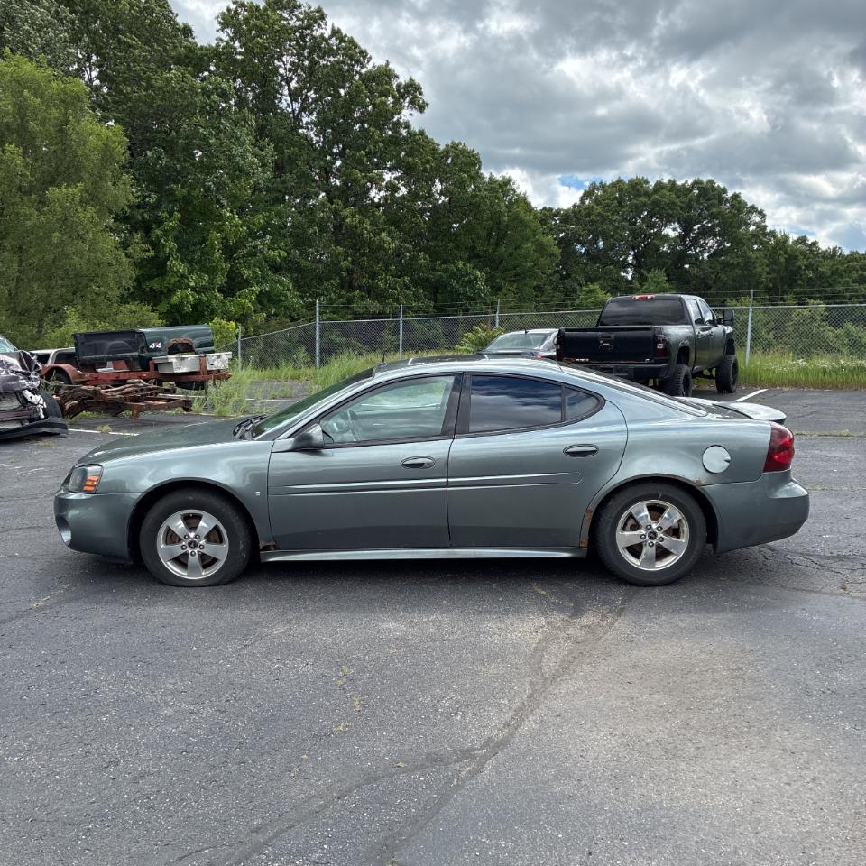Pontiac Grand Prix 4dr Sdn GT 2005
