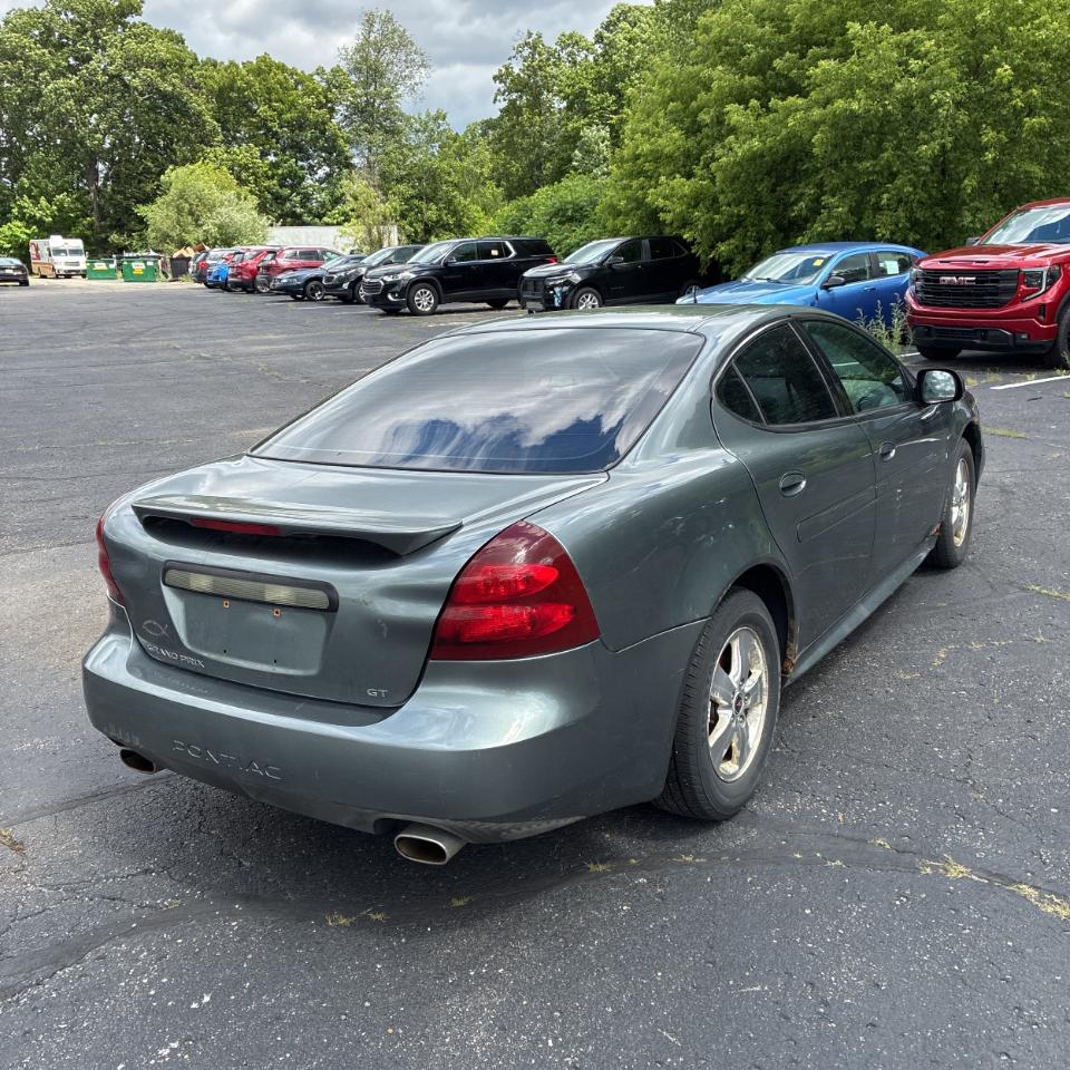 Pontiac Grand Prix 4dr Sdn GT 2005