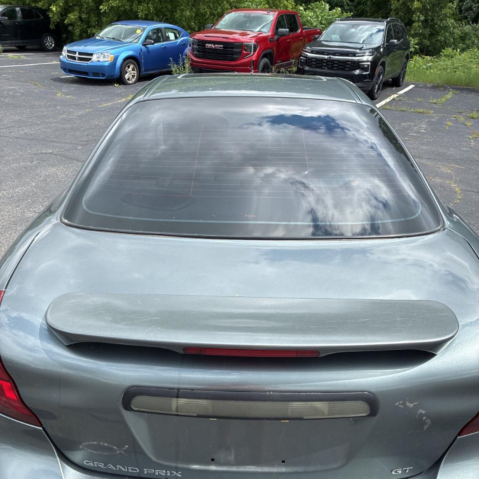 Pontiac Grand Prix 4dr Sdn GT 2005