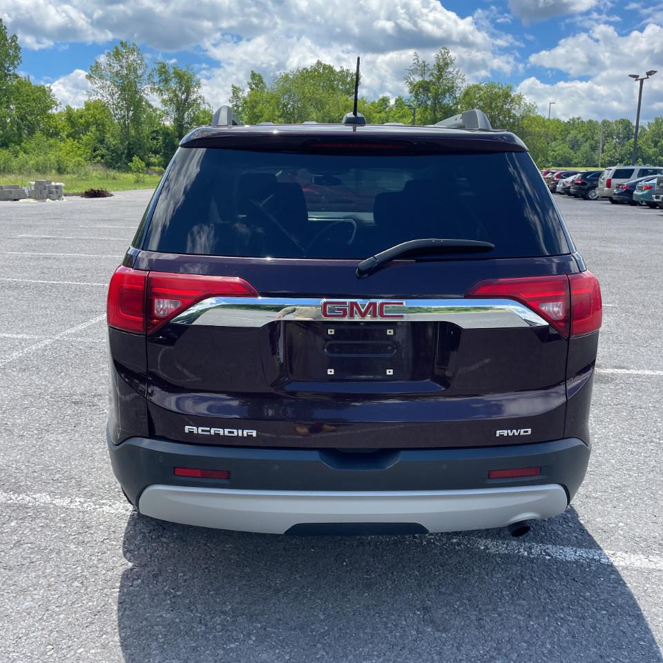 GMC Acadia AWD 4dr SLE w/SLE-2 2017