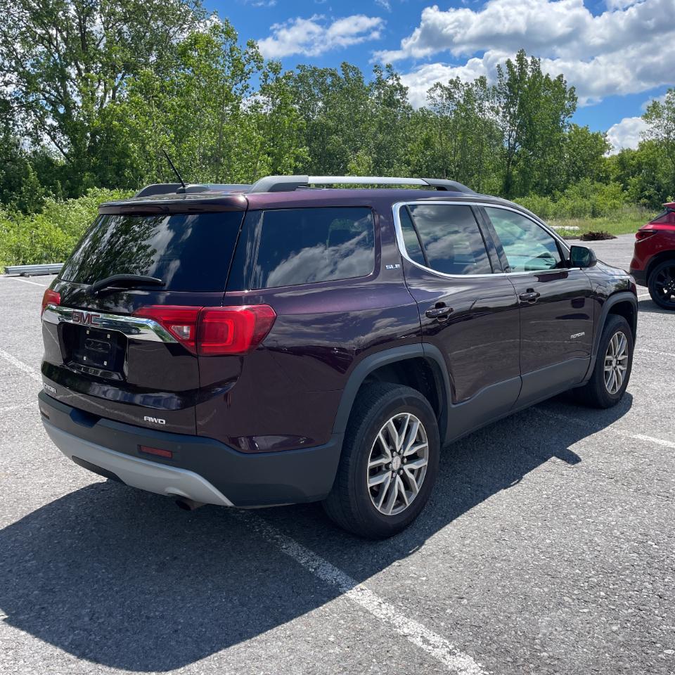 GMC Acadia AWD 4dr SLE w/SLE-2 2017