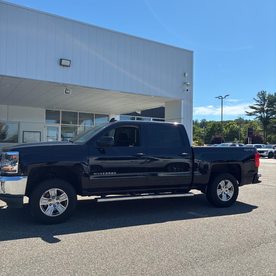 Chevrolet Silverado 1500 4WD Crew Cab 143.5" LT w/1LT 2016