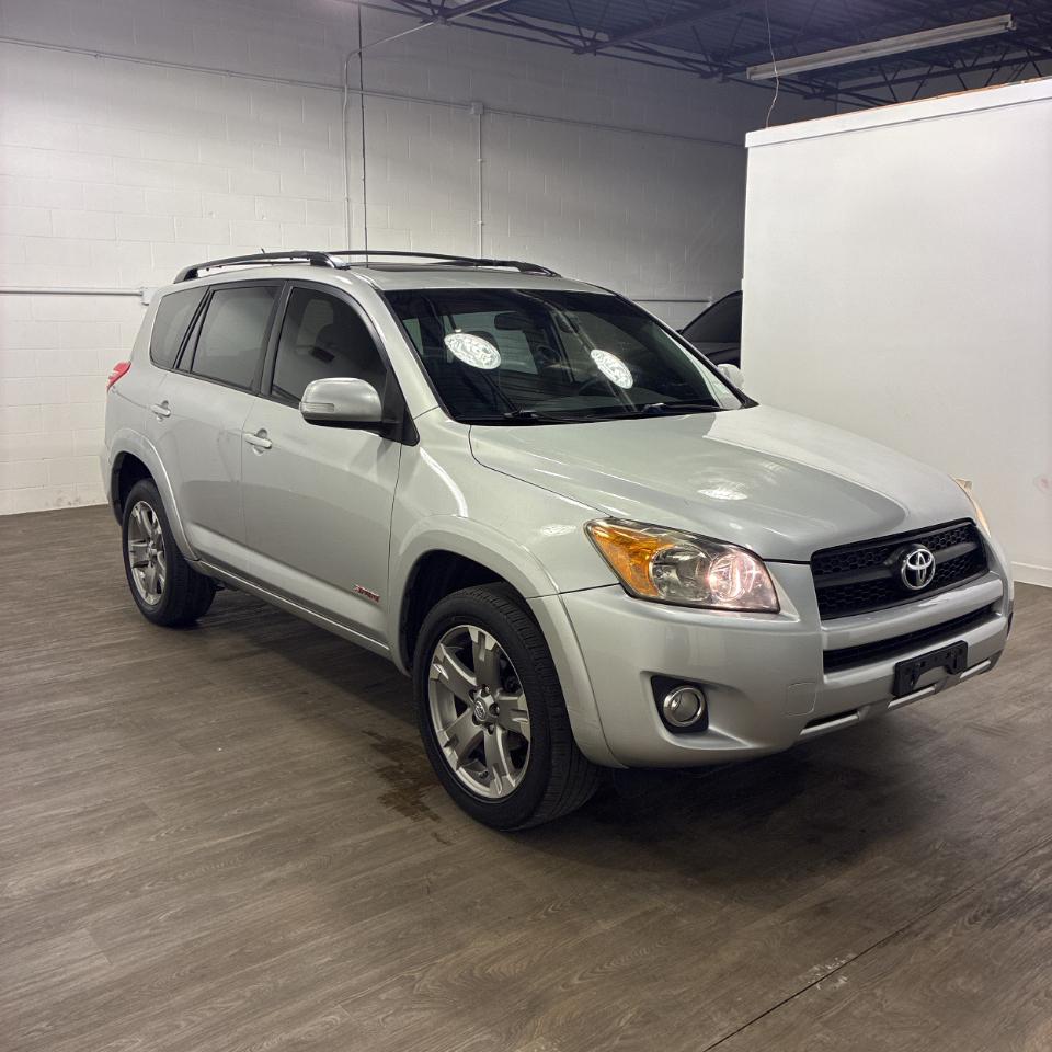 Toyota RAV4 4WD 4dr 4-cyl 4-Spd AT Sport (Natl) 2010