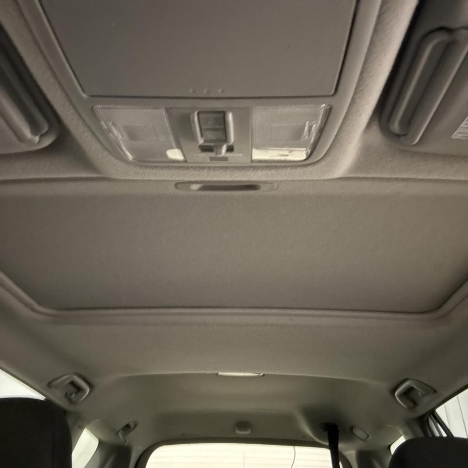 Toyota RAV4 4WD 4dr 4-cyl 4-Spd AT Sport (Natl) 2010