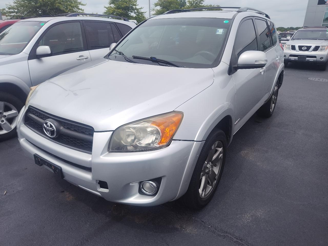 Toyota RAV4 4WD 4dr 4-cyl 4-Spd AT Sport (Natl) 2010