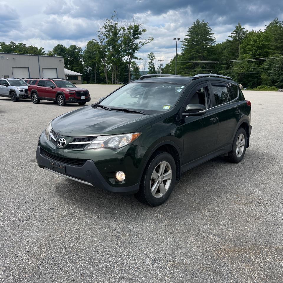 Toyota RAV4 AWD 4dr XLE (Natl) 2013