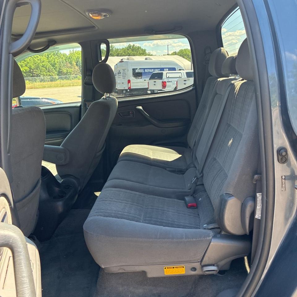 Toyota Tundra DoubleCab V8 SR5 4WD (Natl) 2006