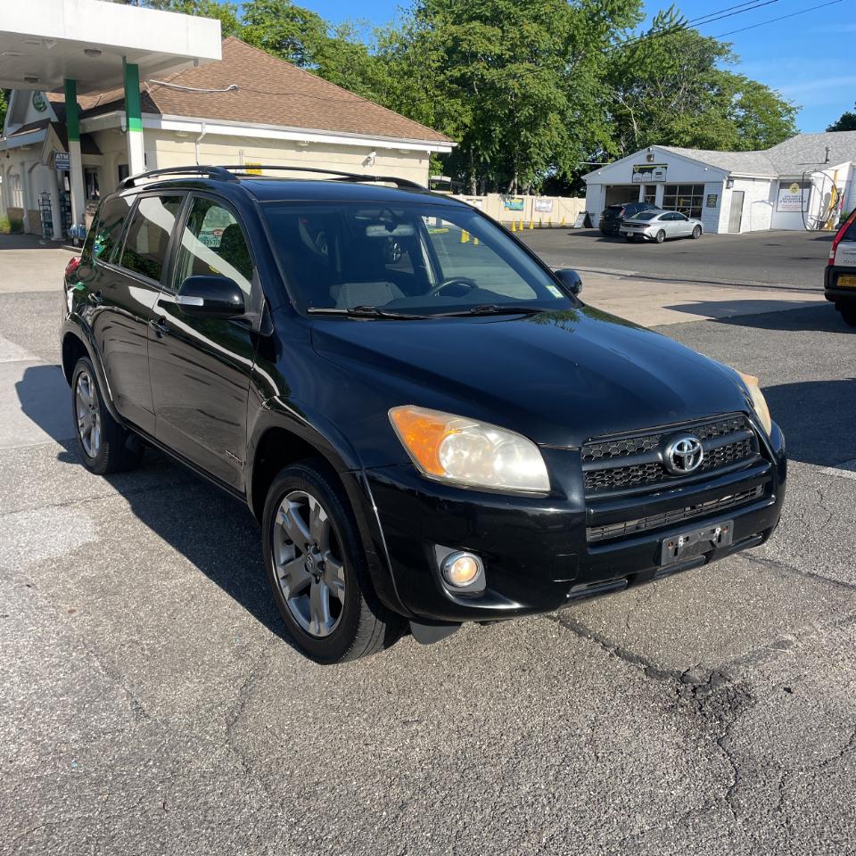 Toyota RAV4 4WD 4dr 4-cyl 4-Spd AT Sport (Natl) 2011