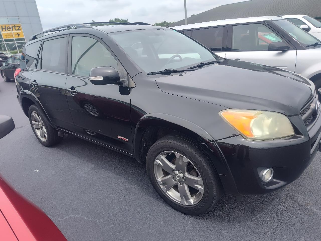 Toyota RAV4 4WD 4dr 4-cyl 4-Spd AT Sport (Natl) 2011