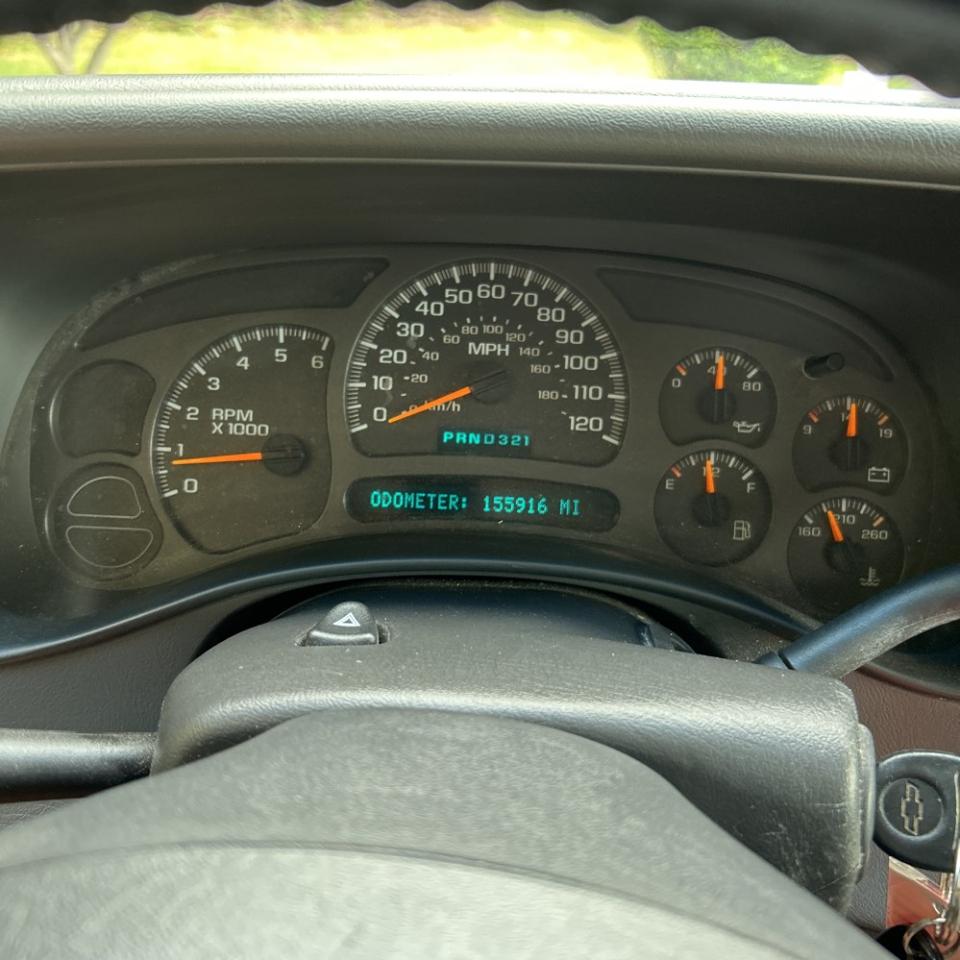 Chevrolet Avalanche 1500 5dr Crew Cab 130" WB 4WD 2003