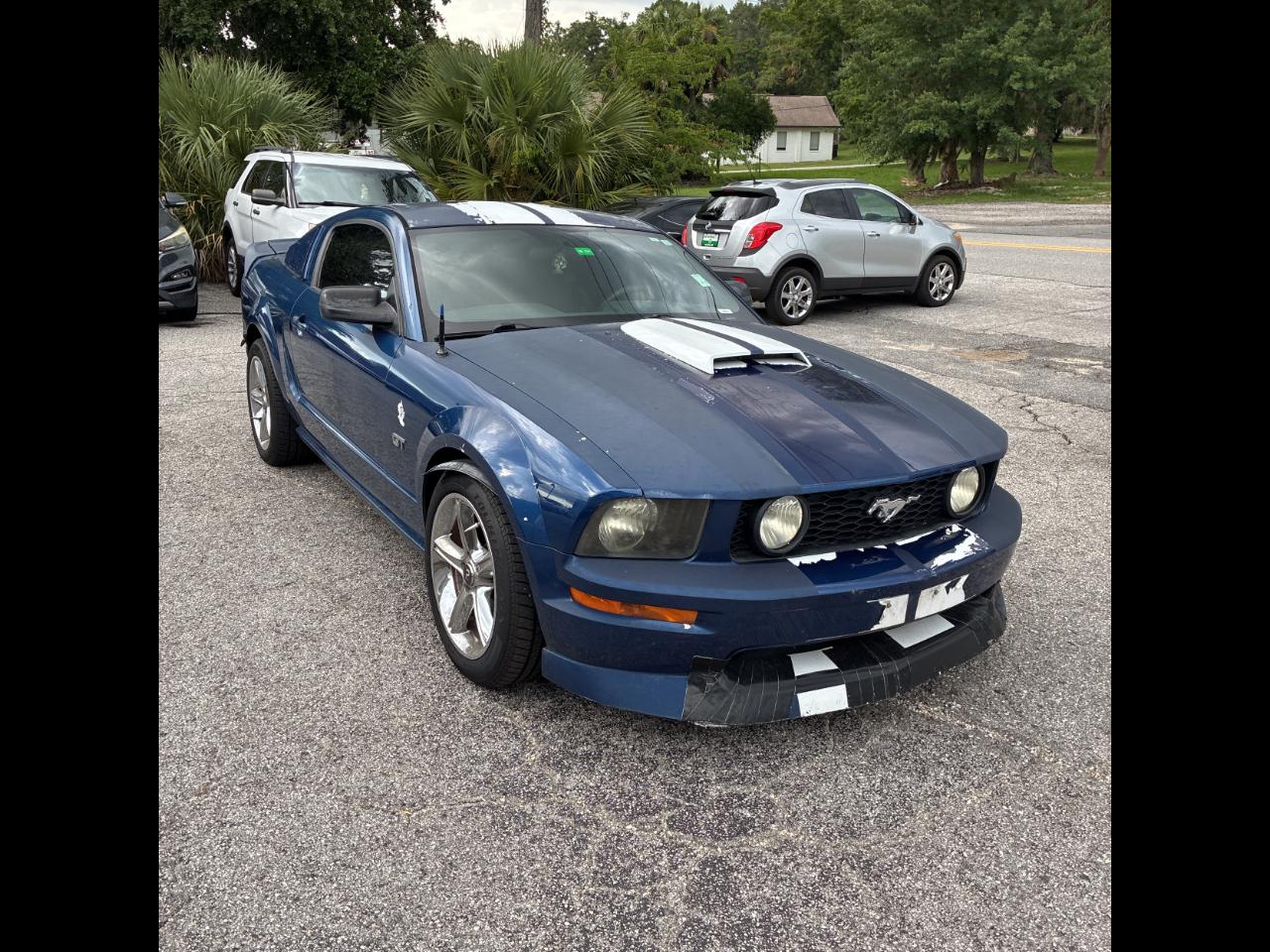 Ford Mustang 2dr Cpe GT Deluxe 2007