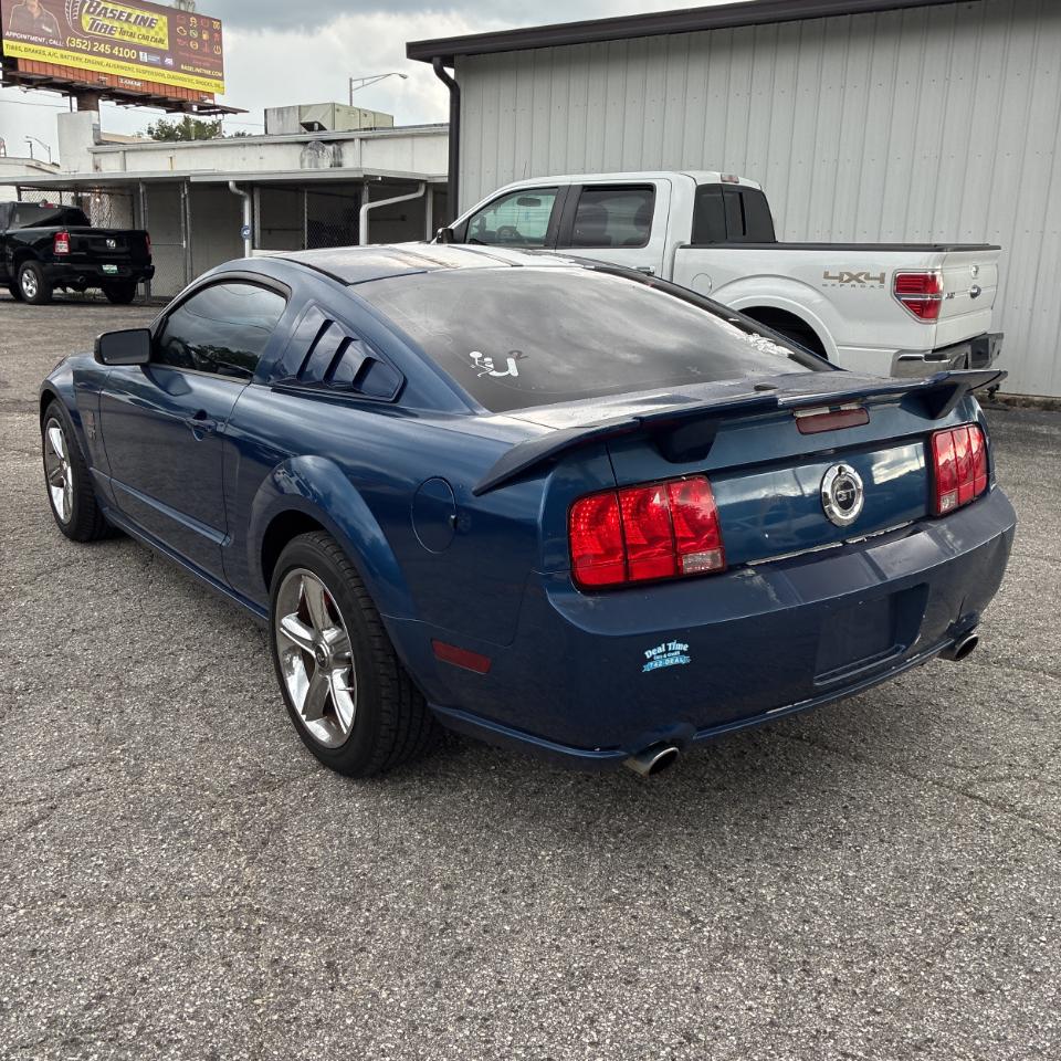 Ford Mustang 2dr Cpe GT Deluxe 2007