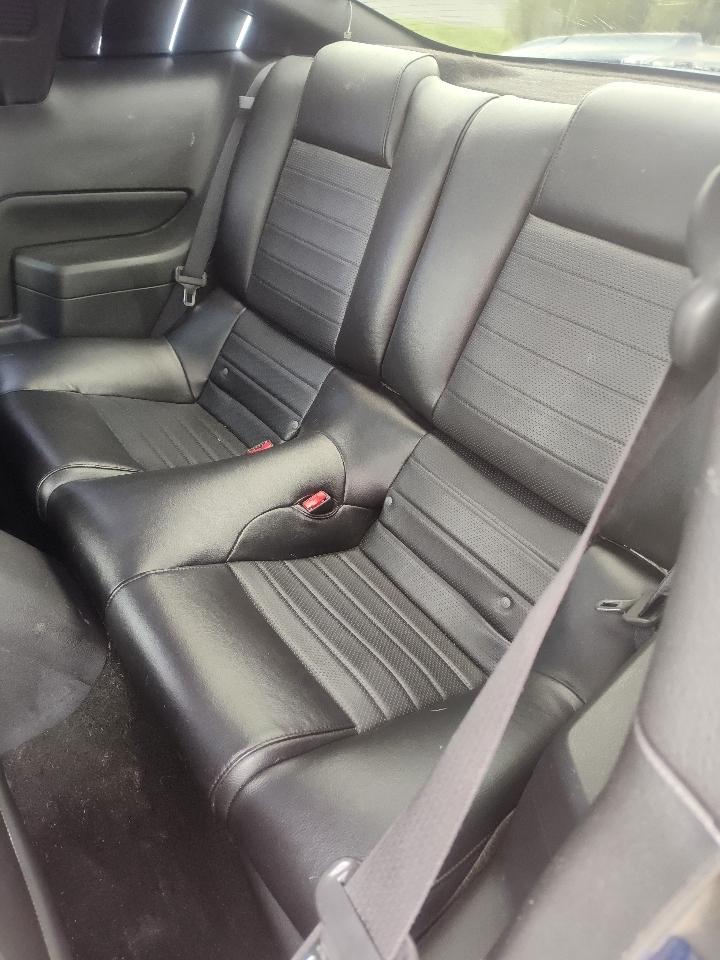 Ford Mustang 2dr Cpe GT Deluxe 2007