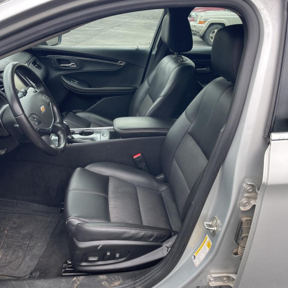 Chevrolet Impala 4dr Sdn LT w/2LT 2016