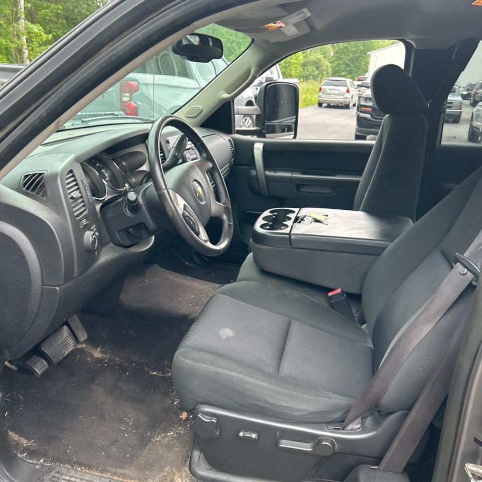 Chevrolet Silverado 1500 4WD Ext Cab 143.5" LT 2012