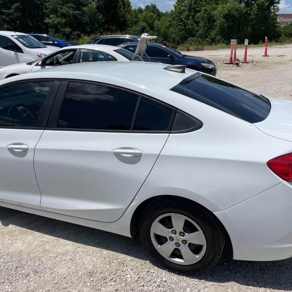 Chevrolet Cruze 4dr Sdn 1.4L LS w/1SB 2017