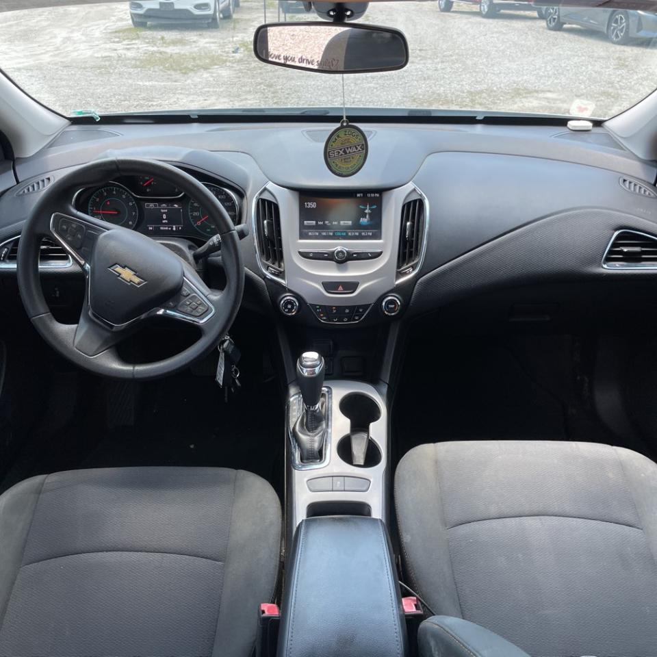 Chevrolet Cruze 4dr Sdn 1.4L LS w/1SB 2017