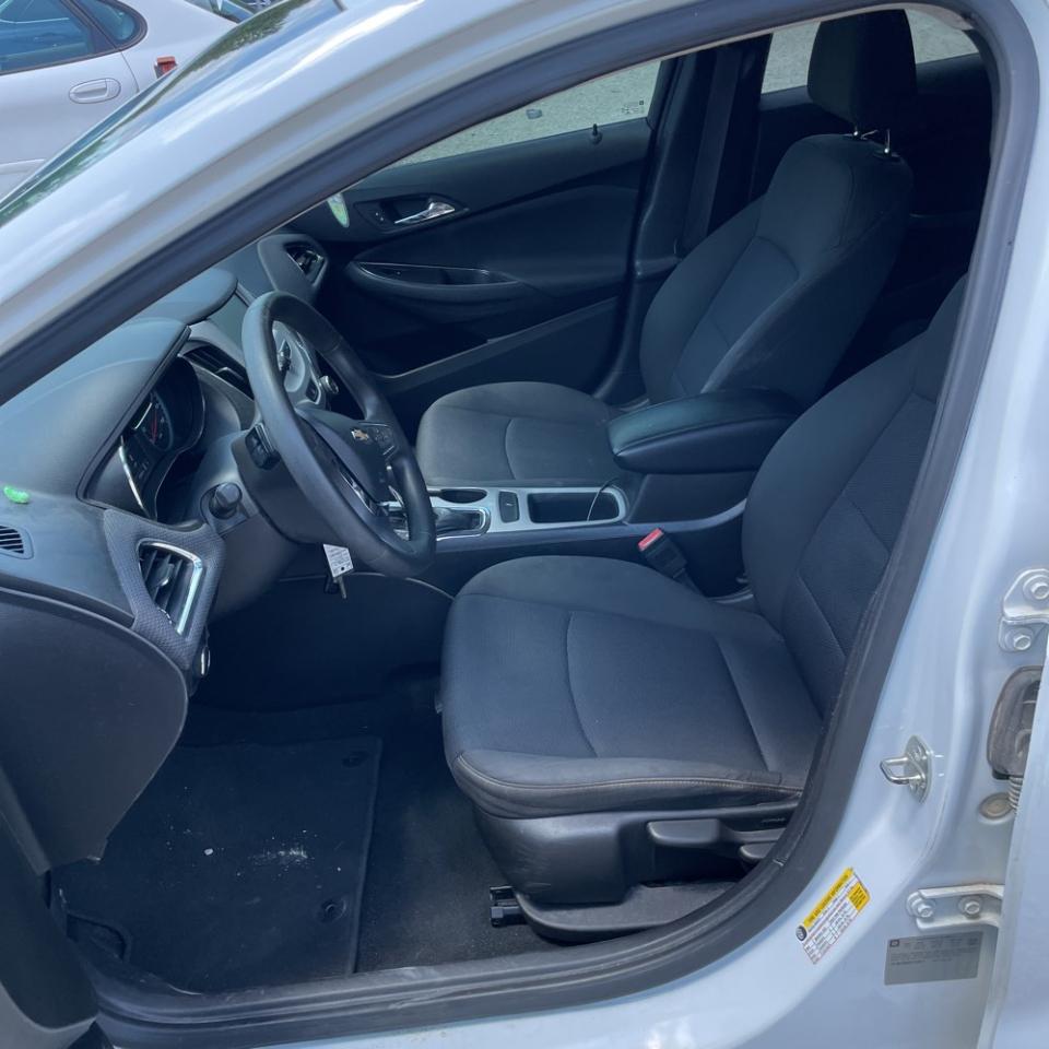 Chevrolet Cruze 4dr Sdn 1.4L LS w/1SB 2017
