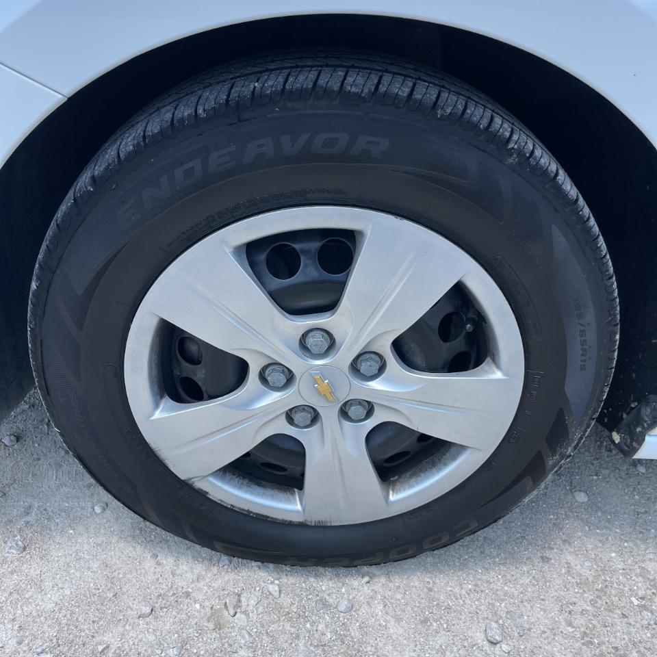 Chevrolet Cruze 4dr Sdn 1.4L LS w/1SB 2017