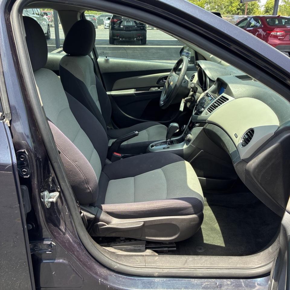 Chevrolet Cruze 4dr Sdn Auto LS 2014