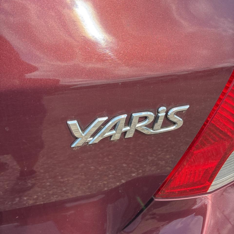 Toyota Yaris 3dr LB Man (Natl) 2010