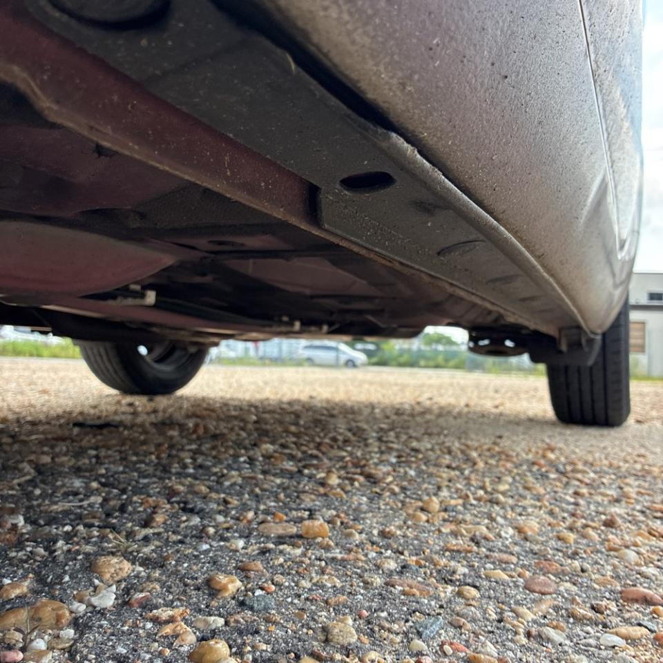 Toyota Yaris 3dr LB Man (Natl) 2010