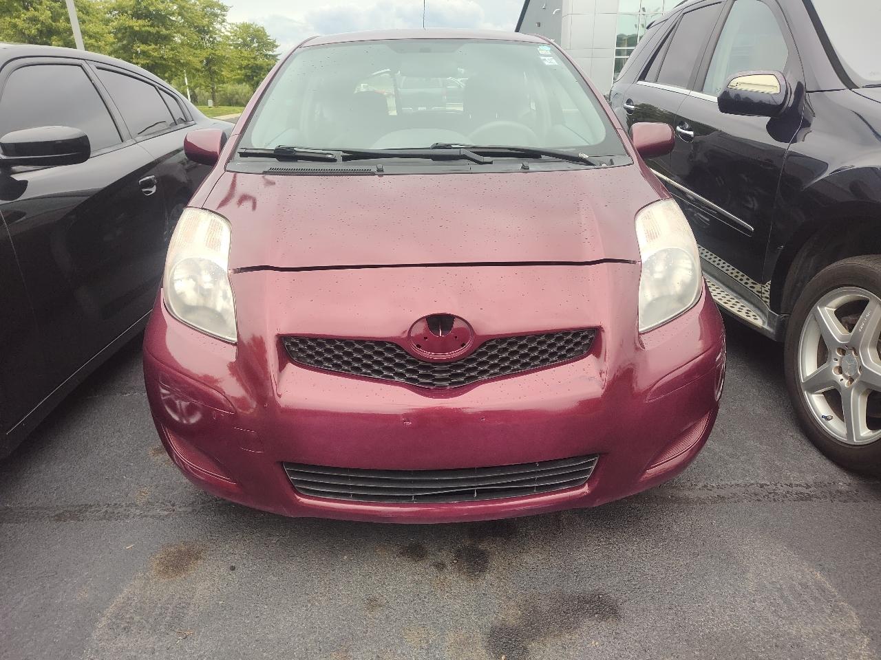 Toyota Yaris 3dr LB Man (Natl) 2010