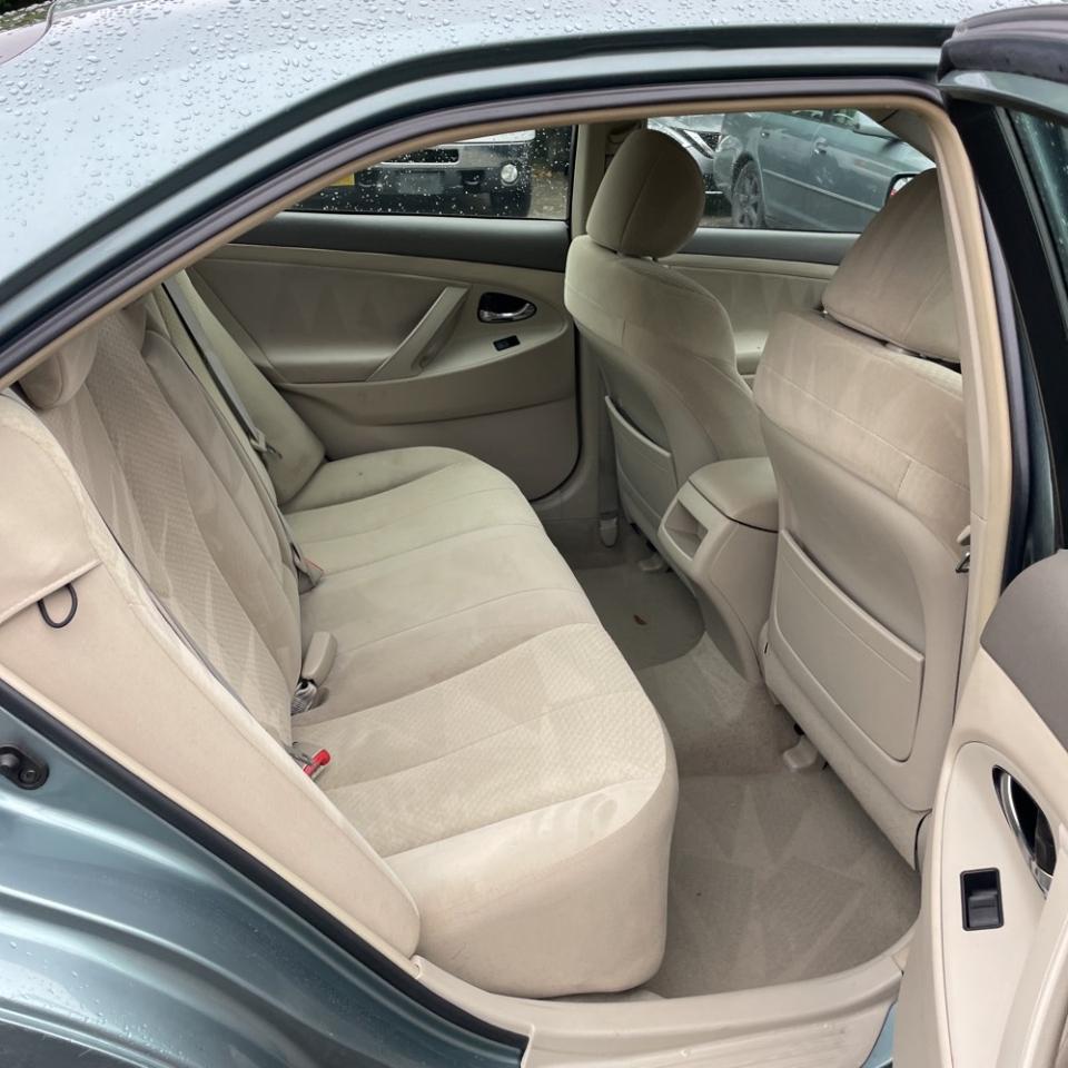 Toyota Camry 4dr Sdn LE Auto 2007
