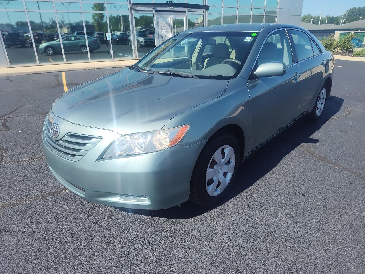 Toyota Camry 4dr Sdn LE Auto 2007