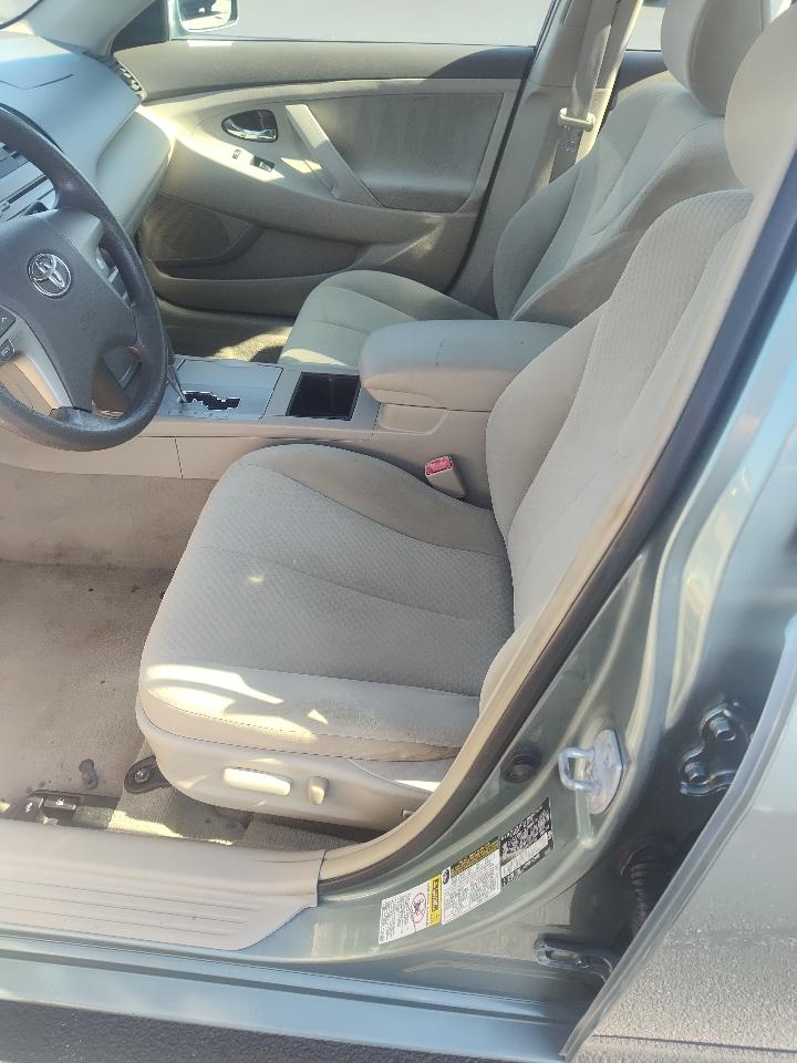 Toyota Camry 4dr Sdn LE Auto 2007