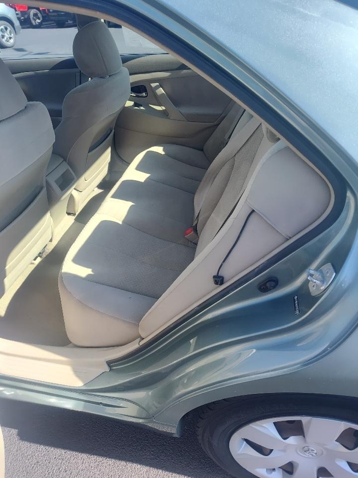 Toyota Camry 4dr Sdn LE Auto 2007