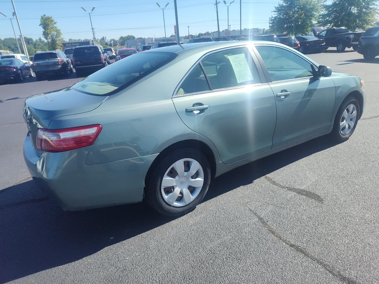 Toyota Camry 4dr Sdn LE Auto 2007