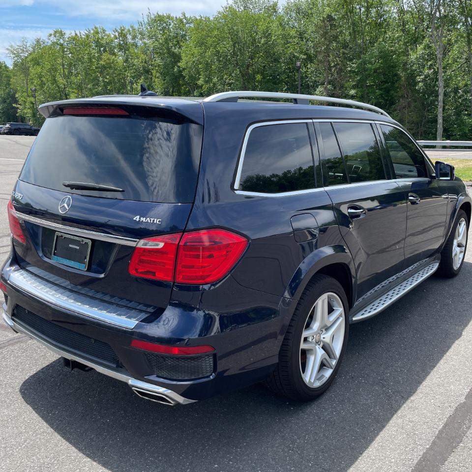 Mercedes-Benz GL 4MATIC 4dr GL 550 2016