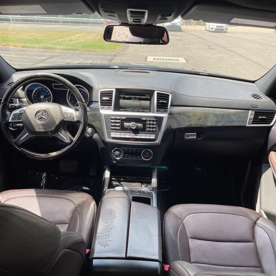 Mercedes-Benz GL 4MATIC 4dr GL 550 2016